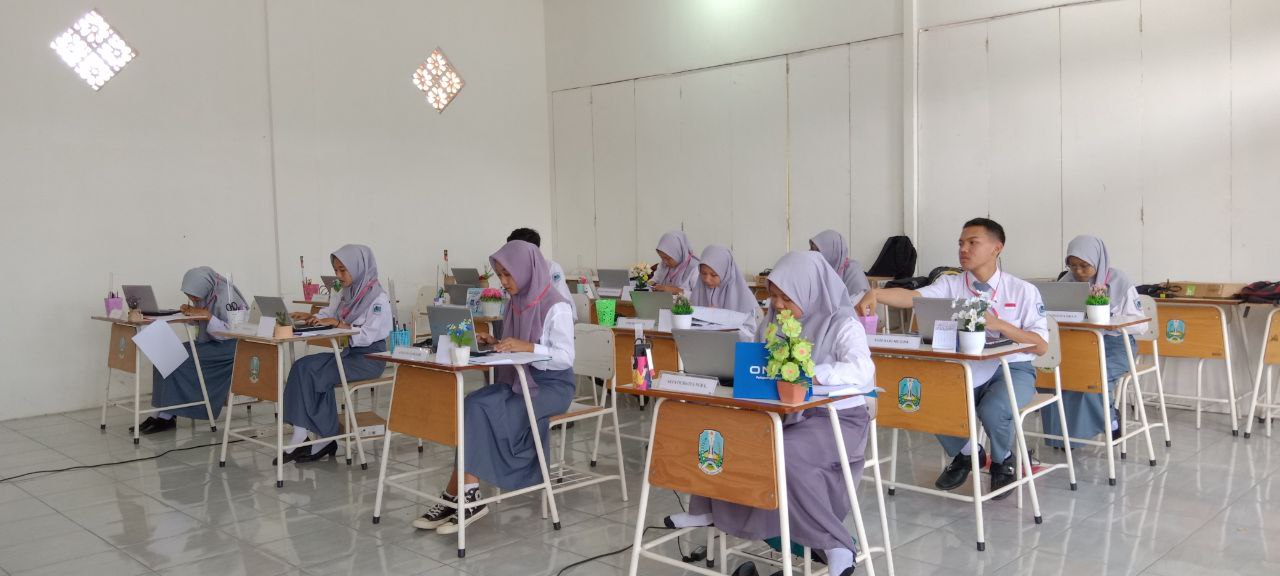 Management Perkantoran dan Layanan Bisnis